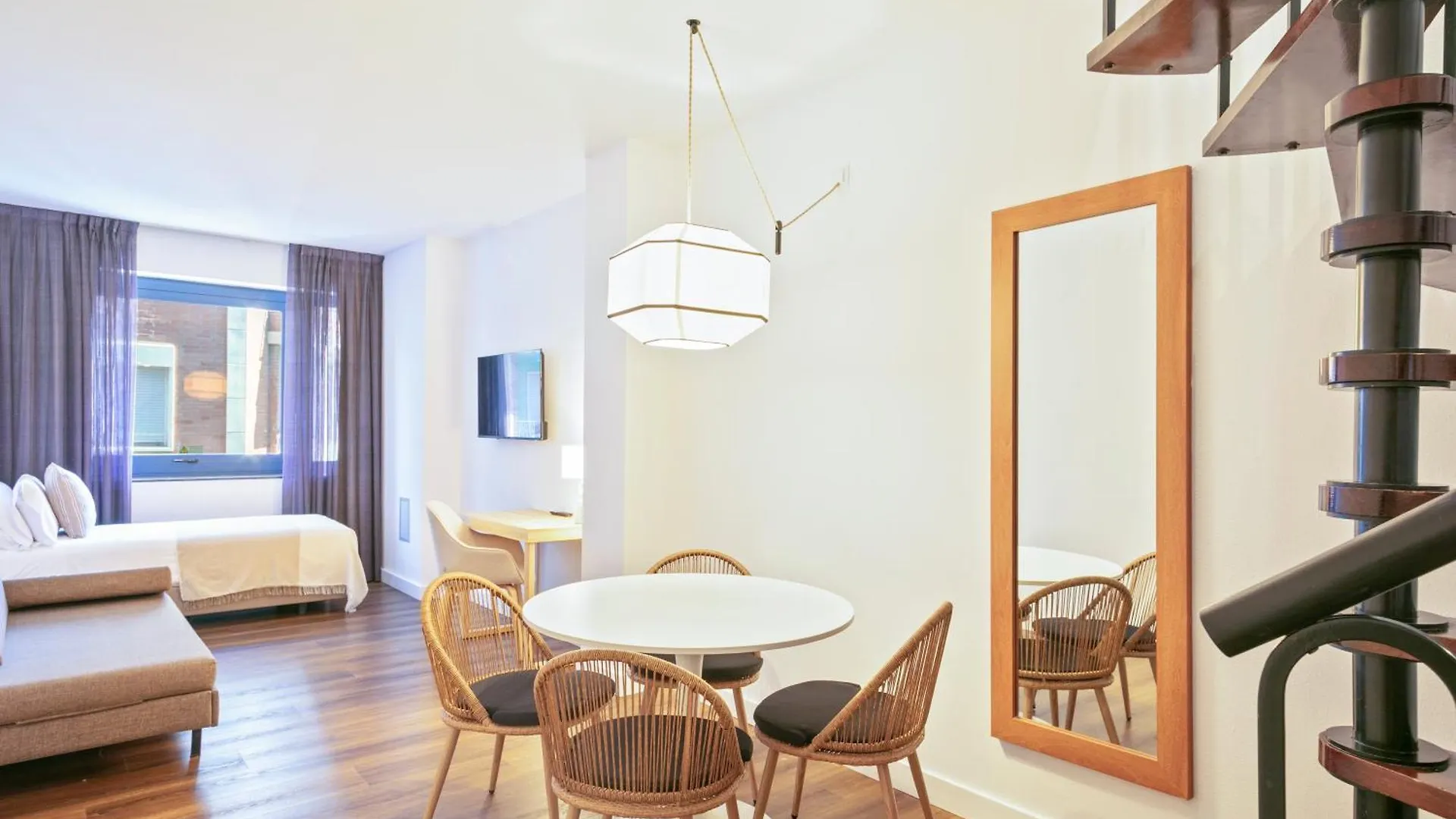 Hotel Acta Azul ברצלונה ספרד
