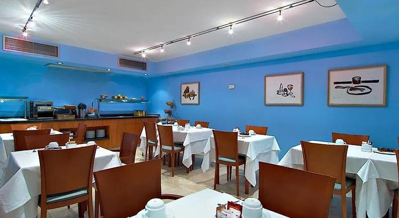 Hotel Acta Azul ברצלונה 3*,
