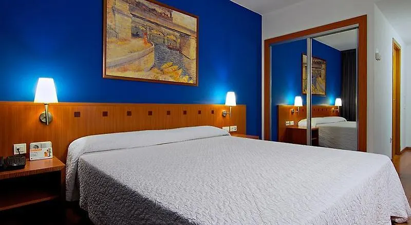 ***  Hotel Acta Azul ברצלונה ספרד