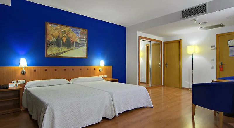Hotel Acta Azul ברצלונה