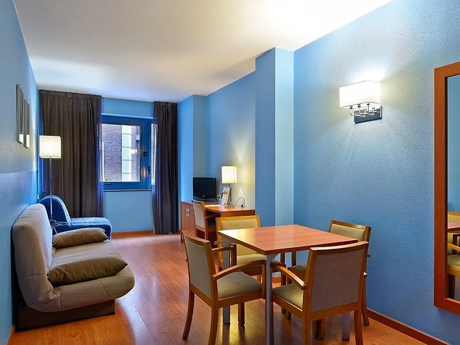 Hotel Acta Azul ברצלונה